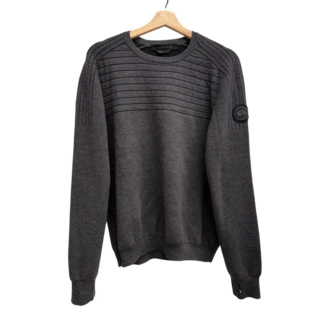 Canada Goose Mens XL Iron Grey Merino Wool Crewneck Sweater Black Label 6962M
